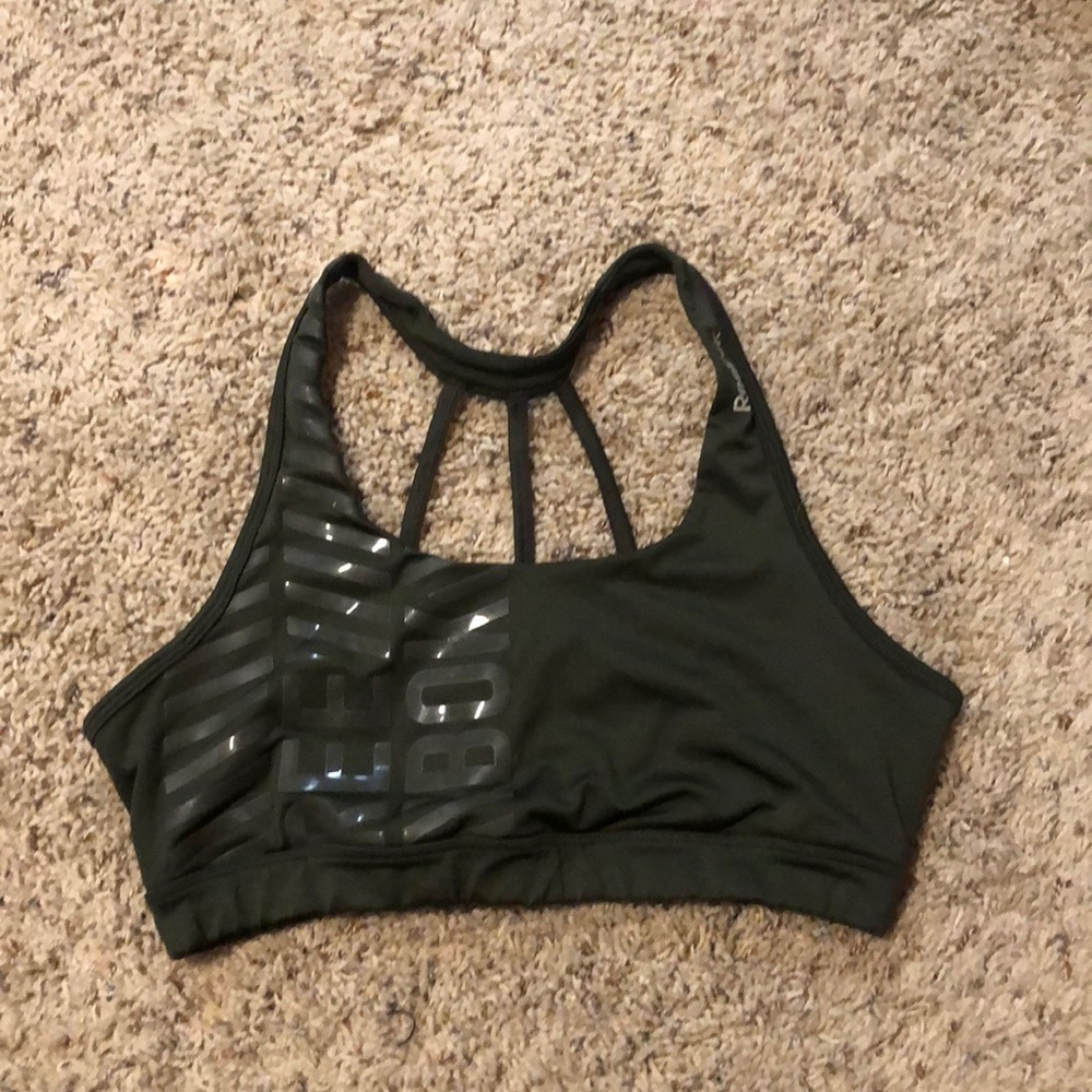 Sports bra